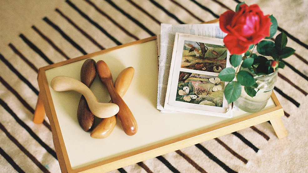 Deeleedoo wooden dildos