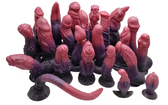 best material for monster dildos, how to choose a monster dildo

